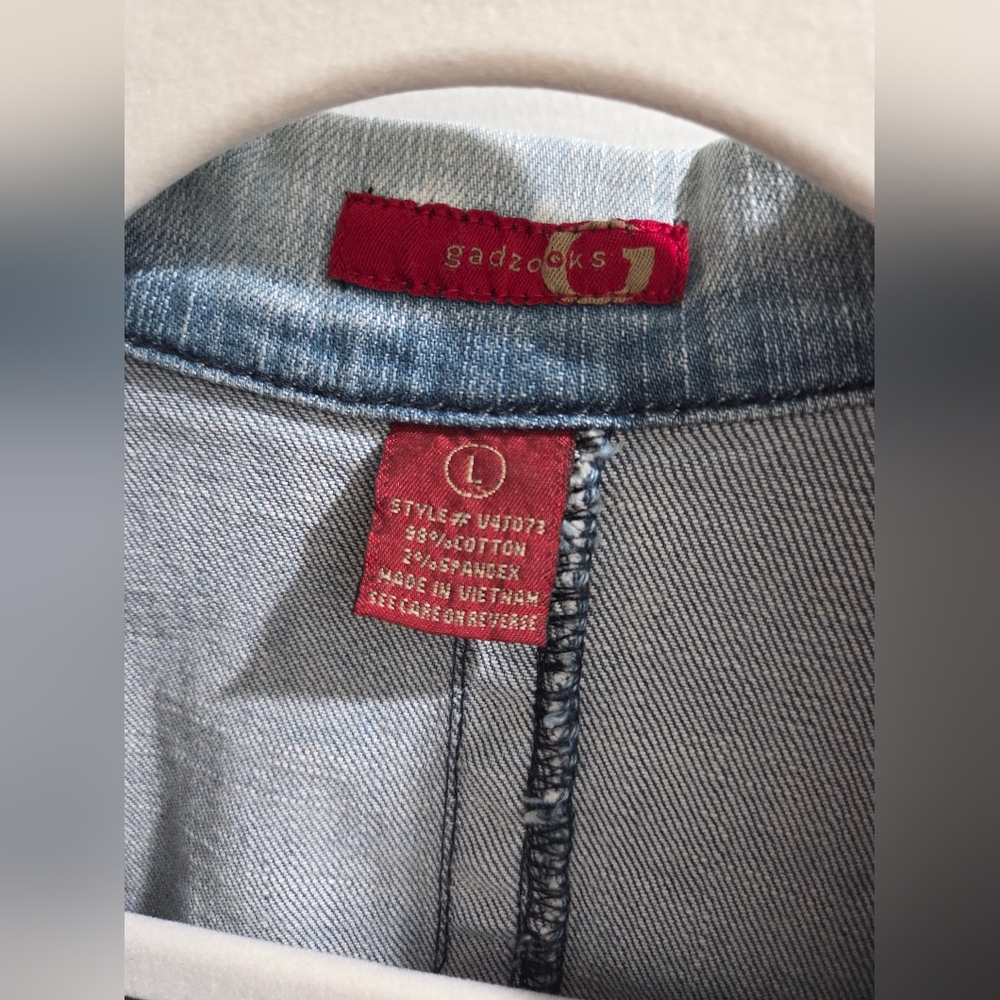 Gadzooks Vintage Blue Jean Jacket - Picture 3 of 10